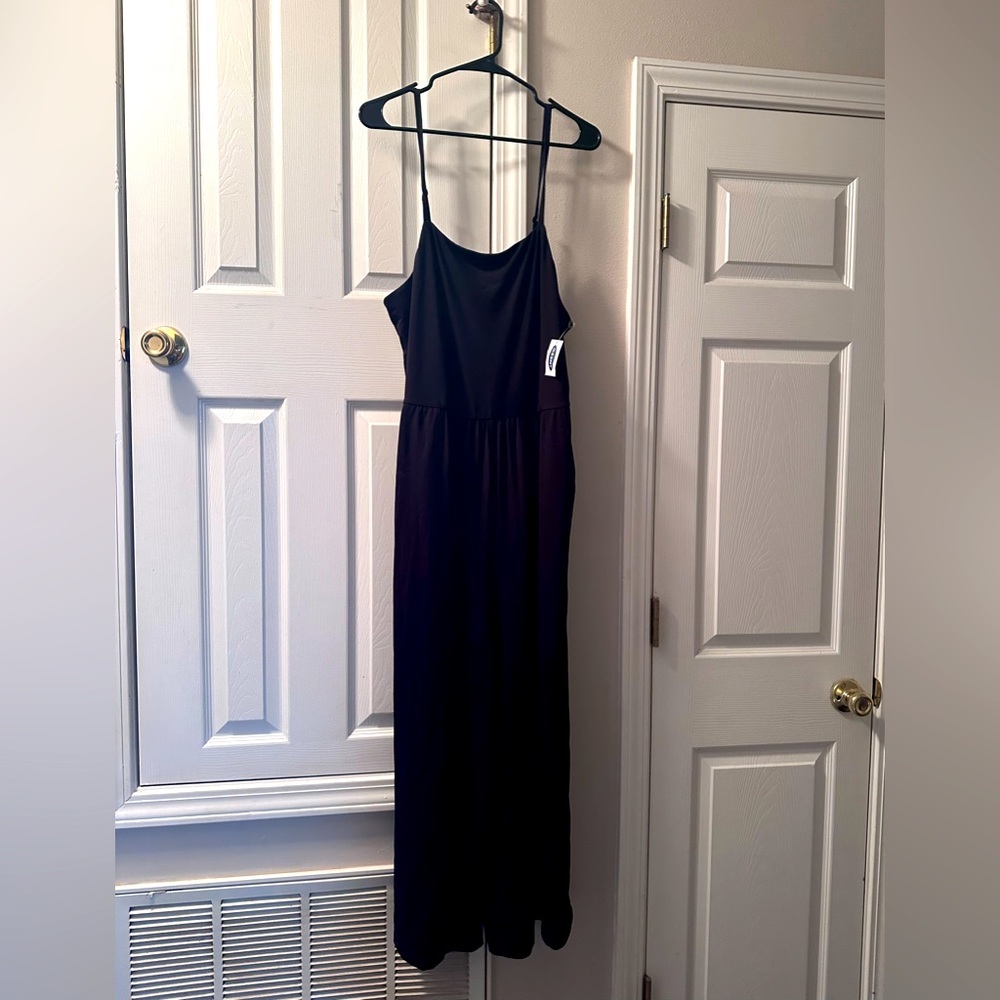 Kinda like a romper, except with pants.